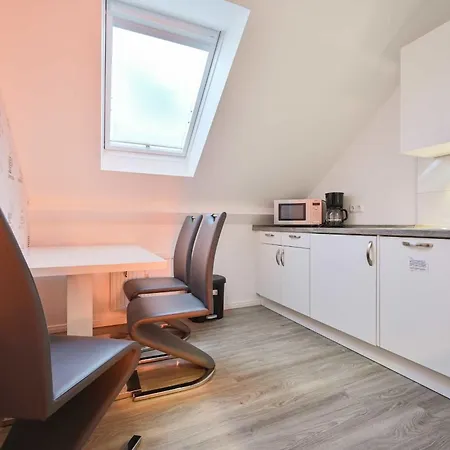 Schmidt- Nr 33 - Strandhotel Kellenhusen