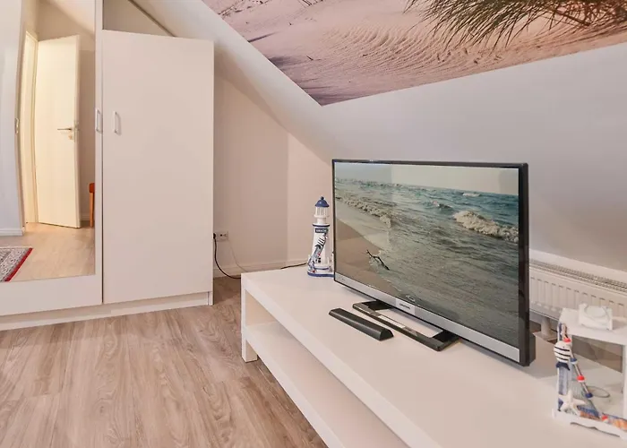 Schmidt- Nr 33 - Strandhotel 4*